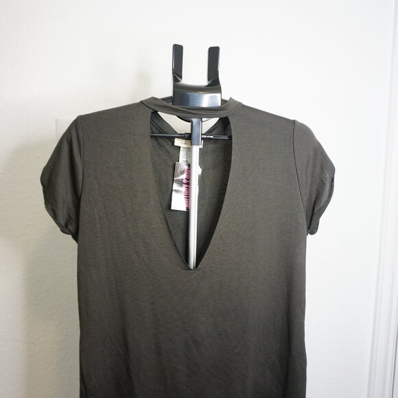 Mind Code Deep V Blouse - Picture 3 of 13